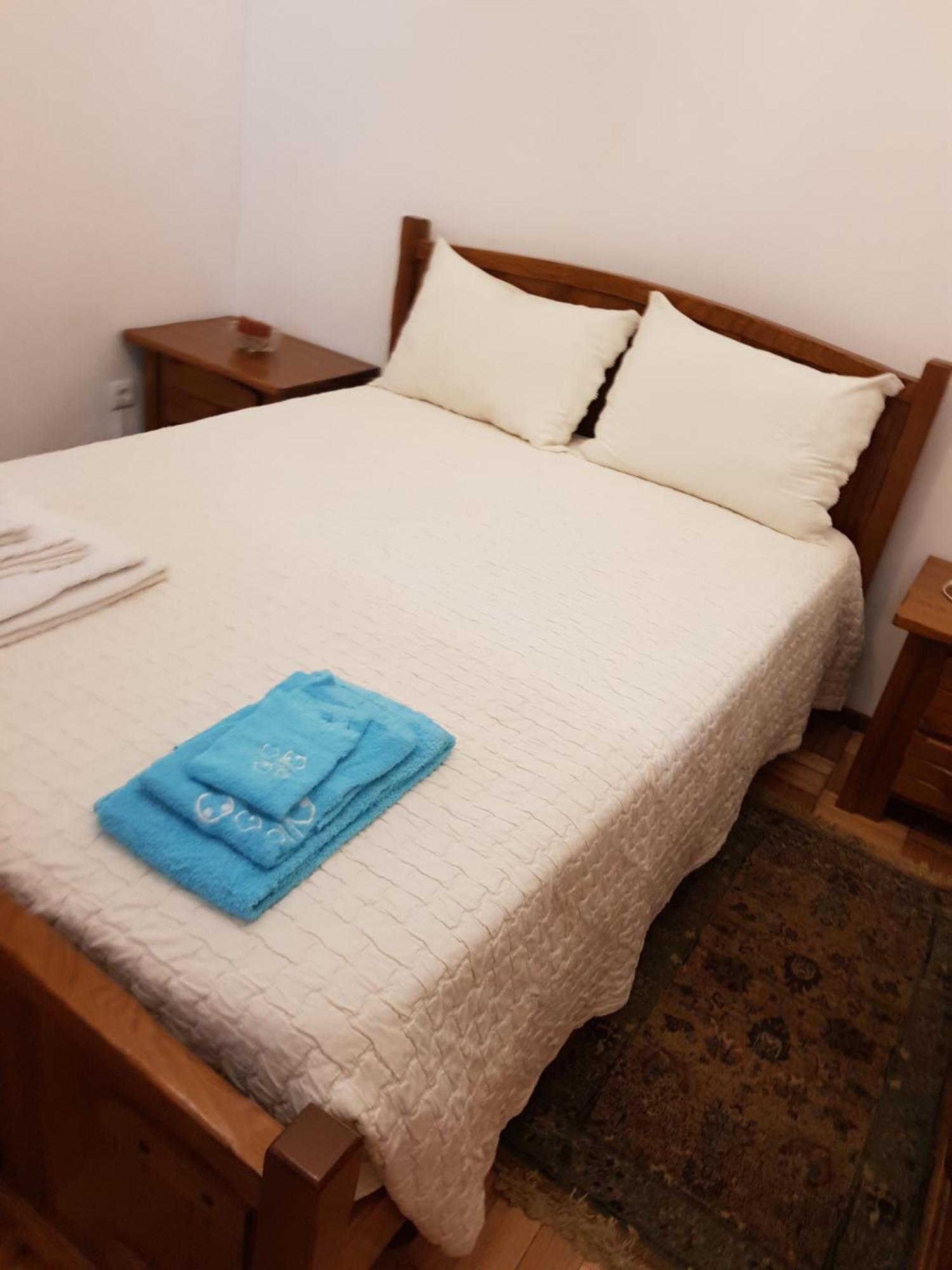 Moradia Rotunda Dos Bois Apartment Montalegre Luaran gambar